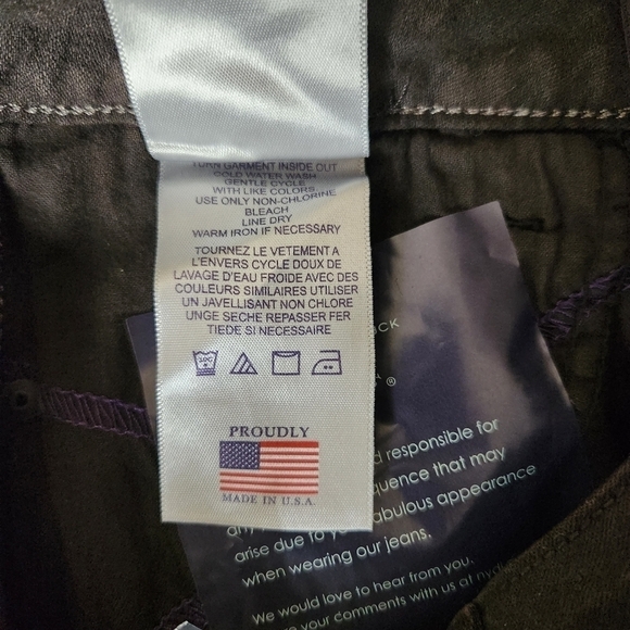 NYDJ Petite Straight Fit Brown Fleur De Lis Embellished Pocket Jeans-Size 6P NWT - Picture 10 of 12
